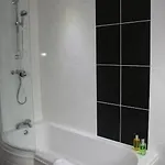 High Dalby House Hotel 3*