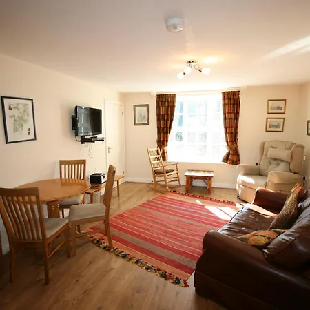 High Dalby House 酒店 3*