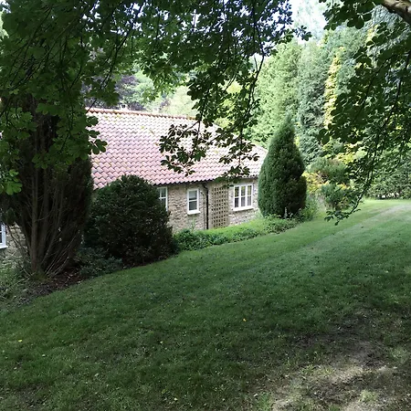 High Dalby House 3*