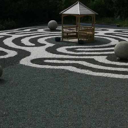 酒店 High Dalby House 3*